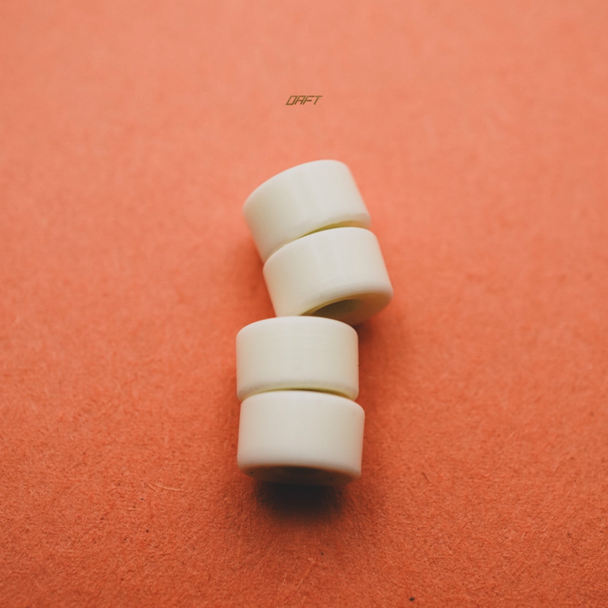 DAFT "XL" Brilliant White